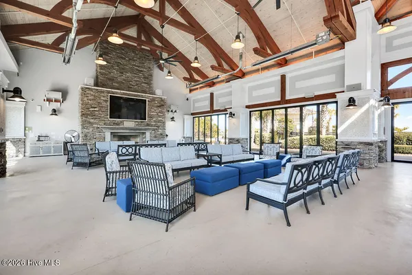$895,000 | 2552 East Timber Crest Drive Northeast, Leland, NC 28451