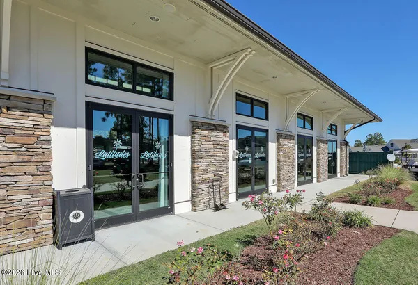 $895,000 | 2552 East Timber Crest Drive Northeast, Leland, NC 28451