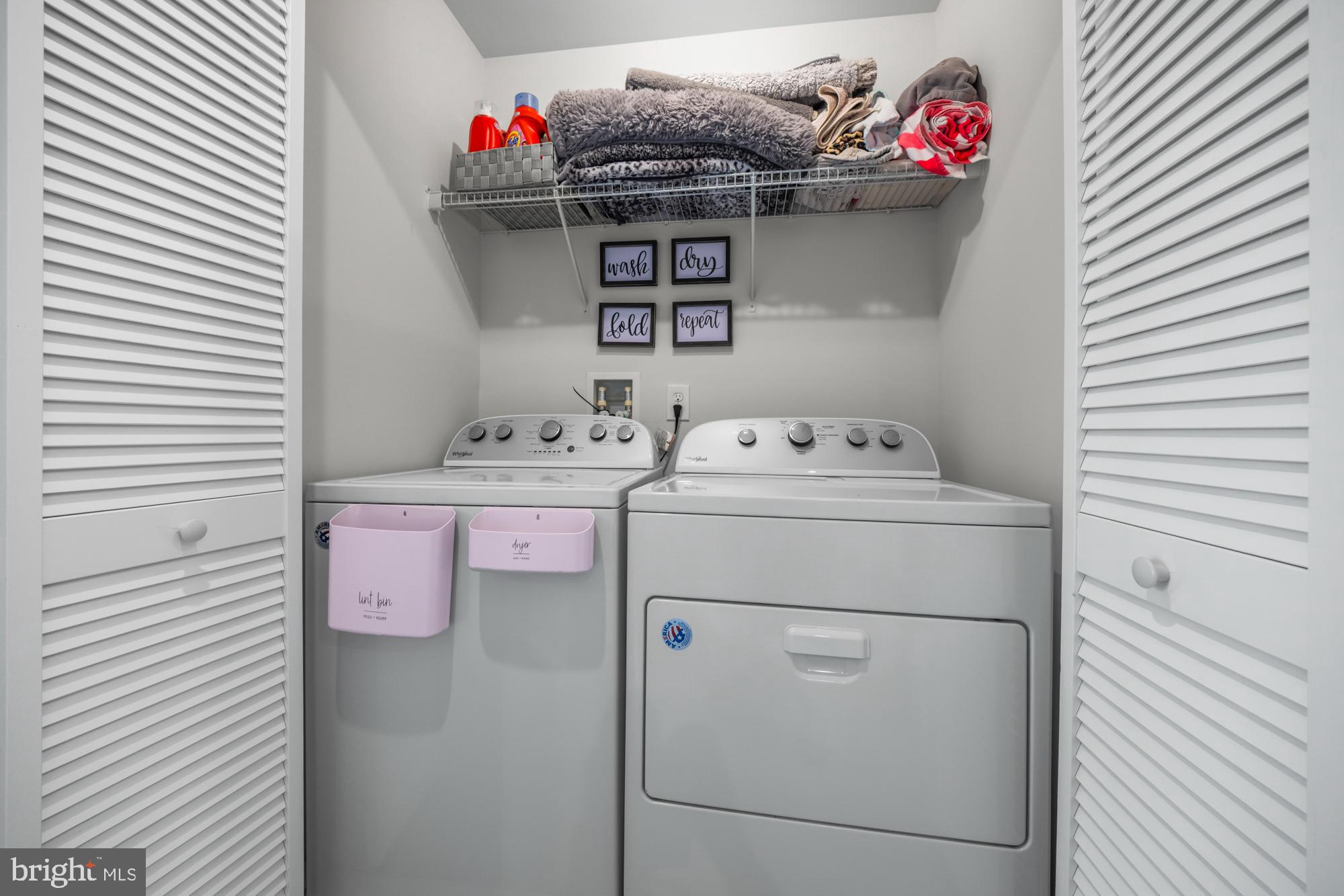 607 Sammy Street Swedesboro, NJ 08085 - Photo 29 of 37 a utility room with dryer and washer