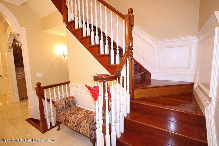 32 Circle Road Staten Island, NY 10304 - Photo 28 of 33 32 CIRCLE RD STAIRCASE 2