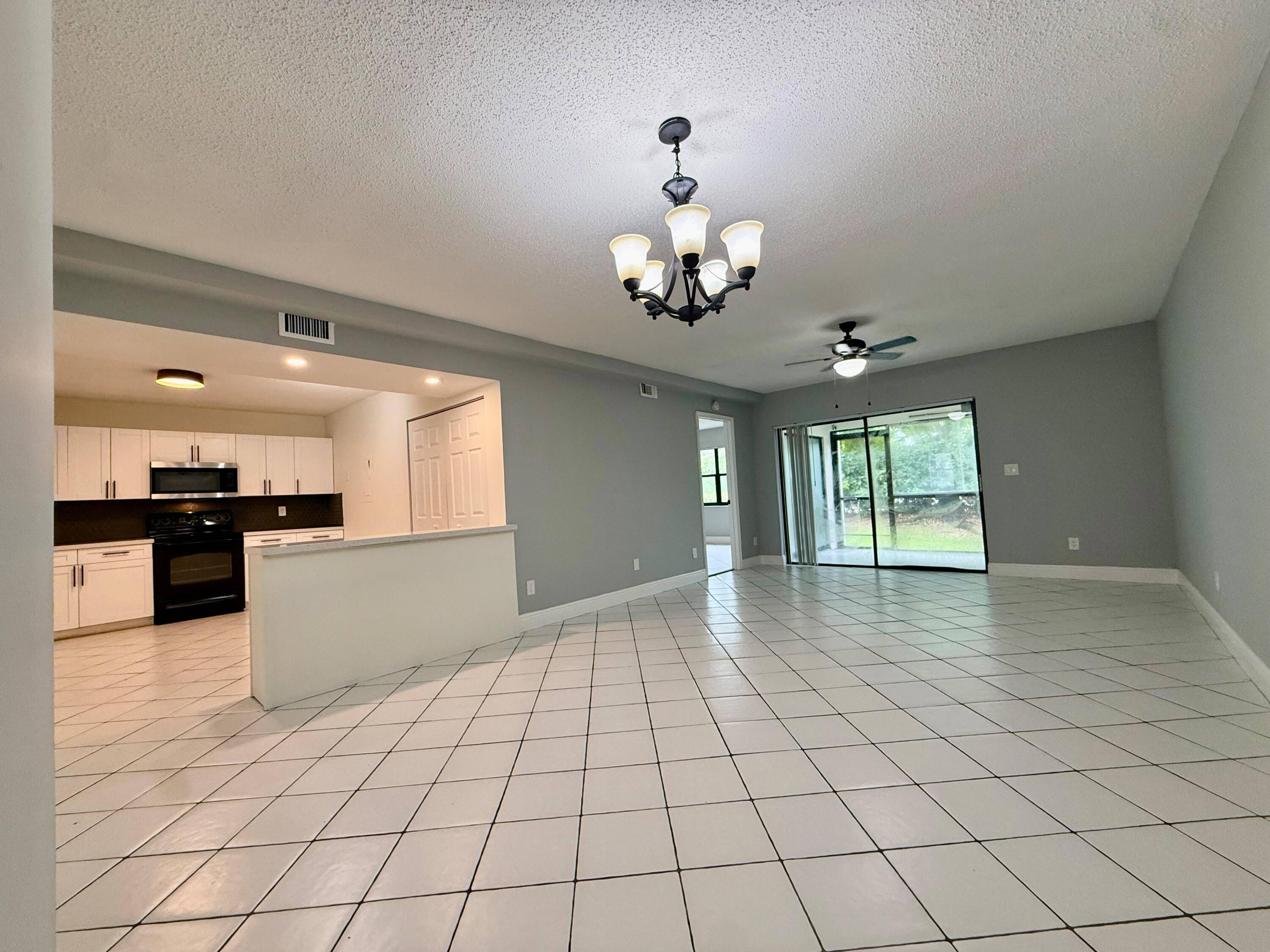 9633 Riverside Drive, Unit E2 Coral Springs, FL 33071 - Photo 2 of 14 WhatsApp Image 2026-06-24 at 23.43.26