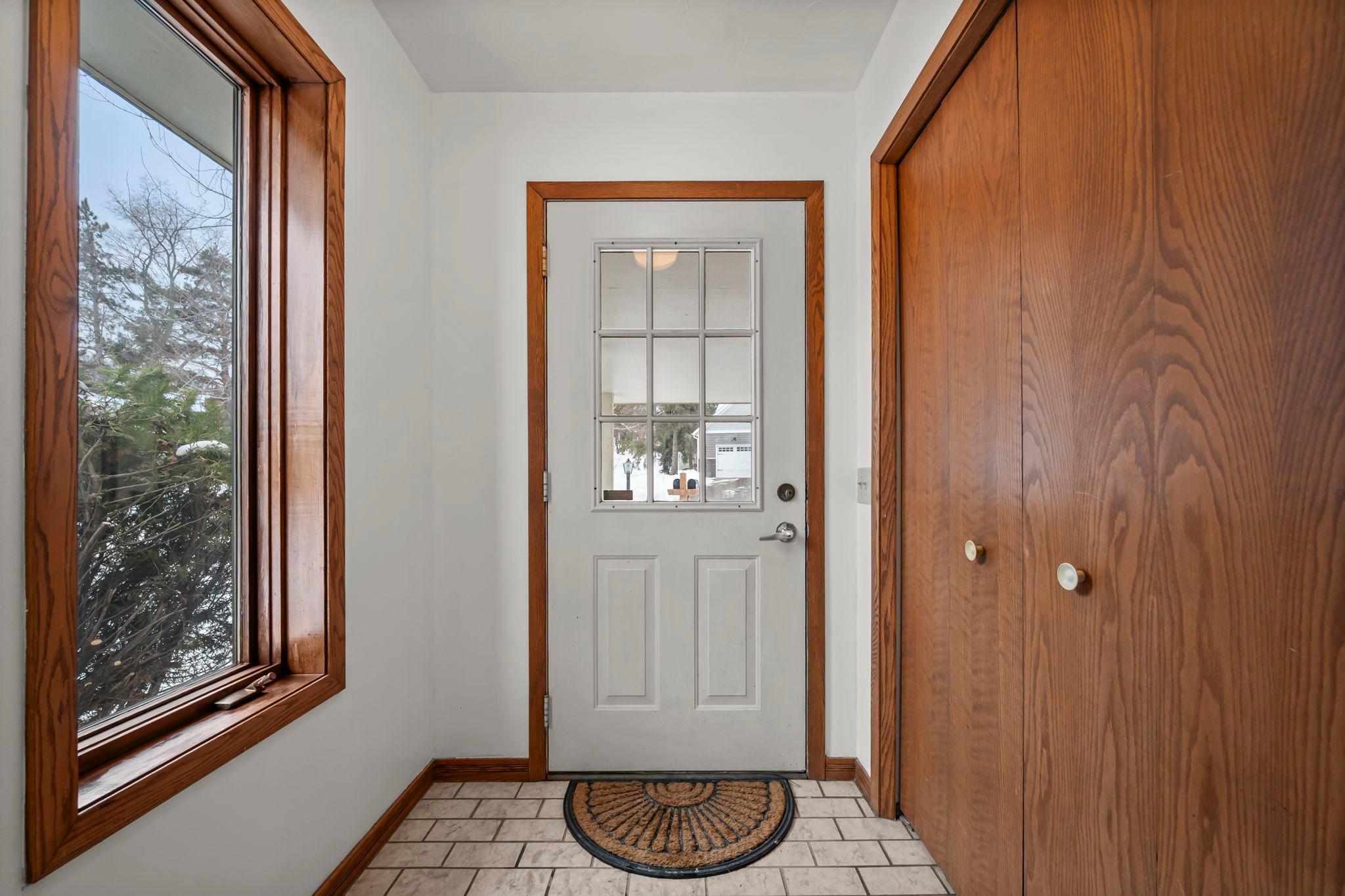 15541 Mitchell Circle Southeast Prior Lake, MN 55372 - Photo 17 of 94