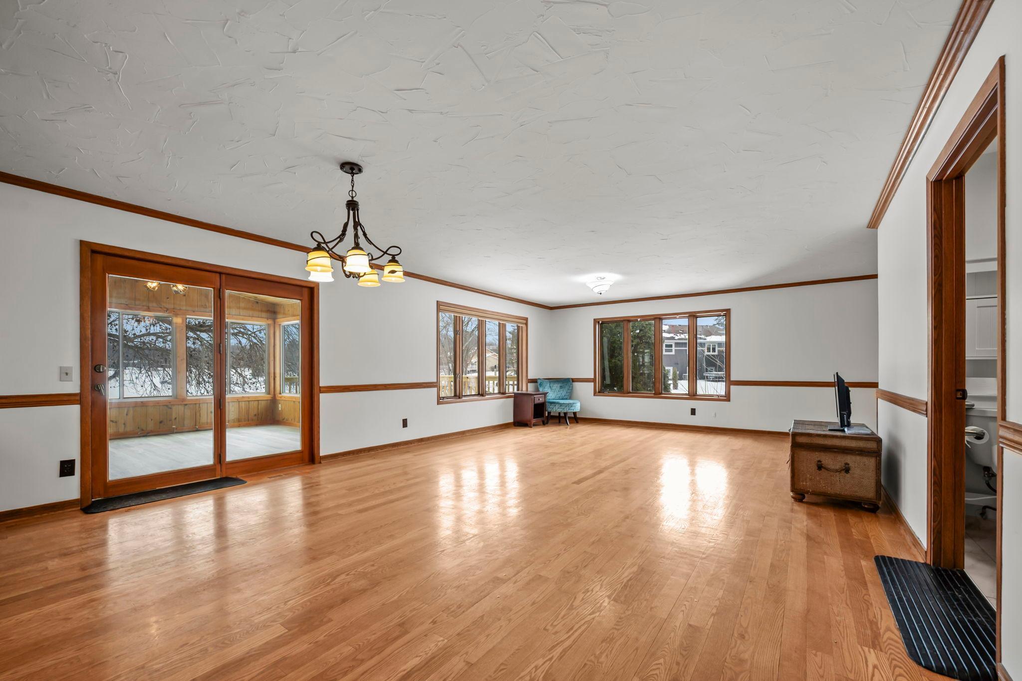 15541 Mitchell Circle Southeast Prior Lake, MN 55372 - Photo 25 of 94