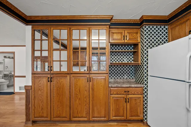 $1,100,000 | 15541 Mitchell Circle Southeast, Prior Lake, MN 55372