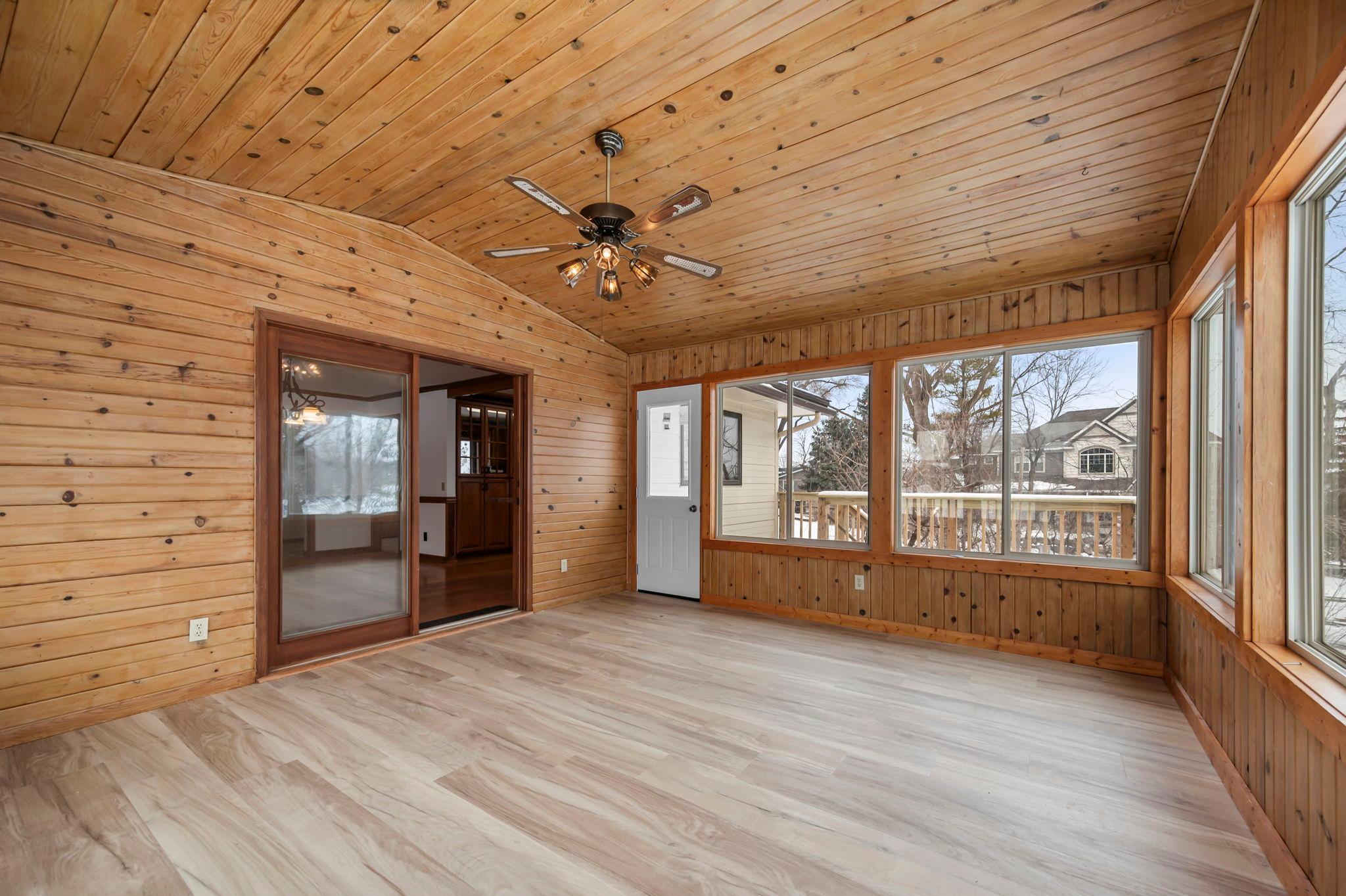 15541 Mitchell Circle Southeast Prior Lake, MN 55372 - Photo 36 of 94