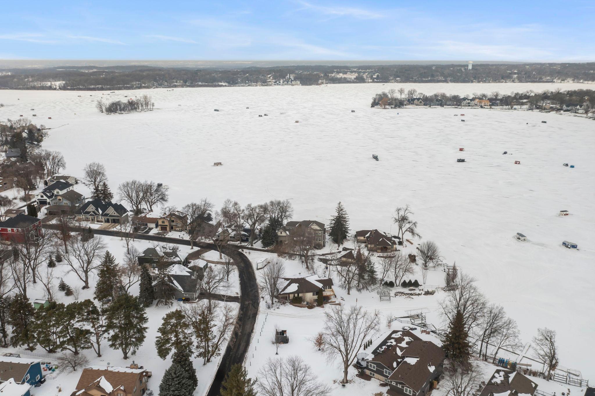 15541 Mitchell Circle Southeast Prior Lake, MN 55372 - Photo 5 of 94