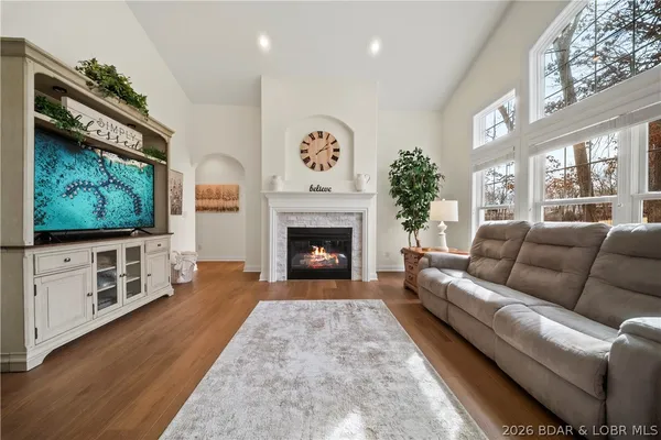 $465,000 | 13 Avilia Drive, Sunrise Beach, MO 65079