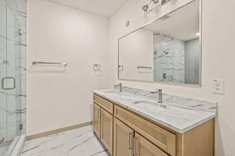 $499,000 | 304 Golden Bell Lane, Fort Worth, TX 76107