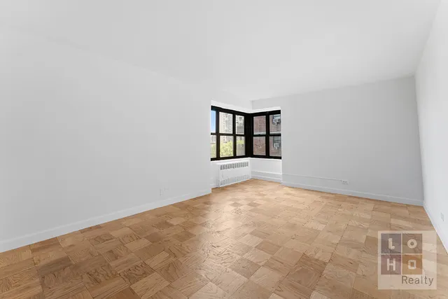 $975,000 | 383 Grand Street, Unit M705 | Lower East Side