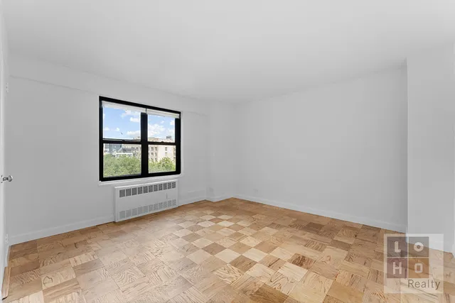 $975,000 | 383 Grand Street, Unit M705 | Lower East Side