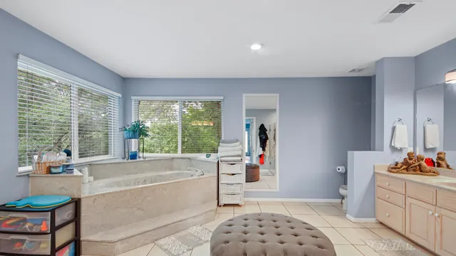 $450,000 | 825 Country Club Drive, DeFuniak Springs, FL 32435