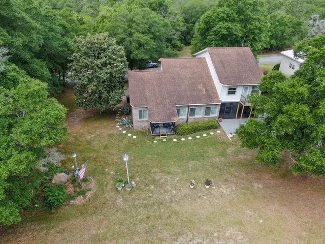 $450,000 | 825 Country Club Drive, DeFuniak Springs, FL 32435