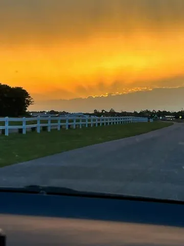 $450,000 | 825 Country Club Drive, DeFuniak Springs, FL 32435