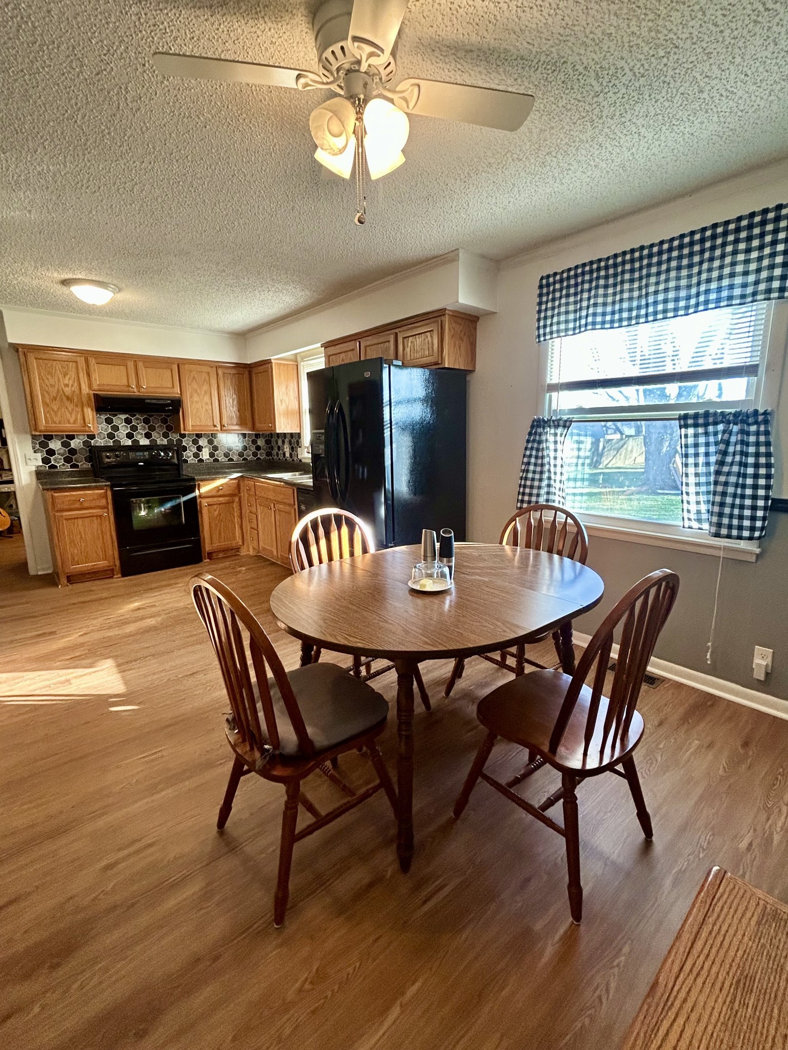 301 Meadow Lane Portland, TN 37148 - Photo 4 of 18 Gallery Image 4