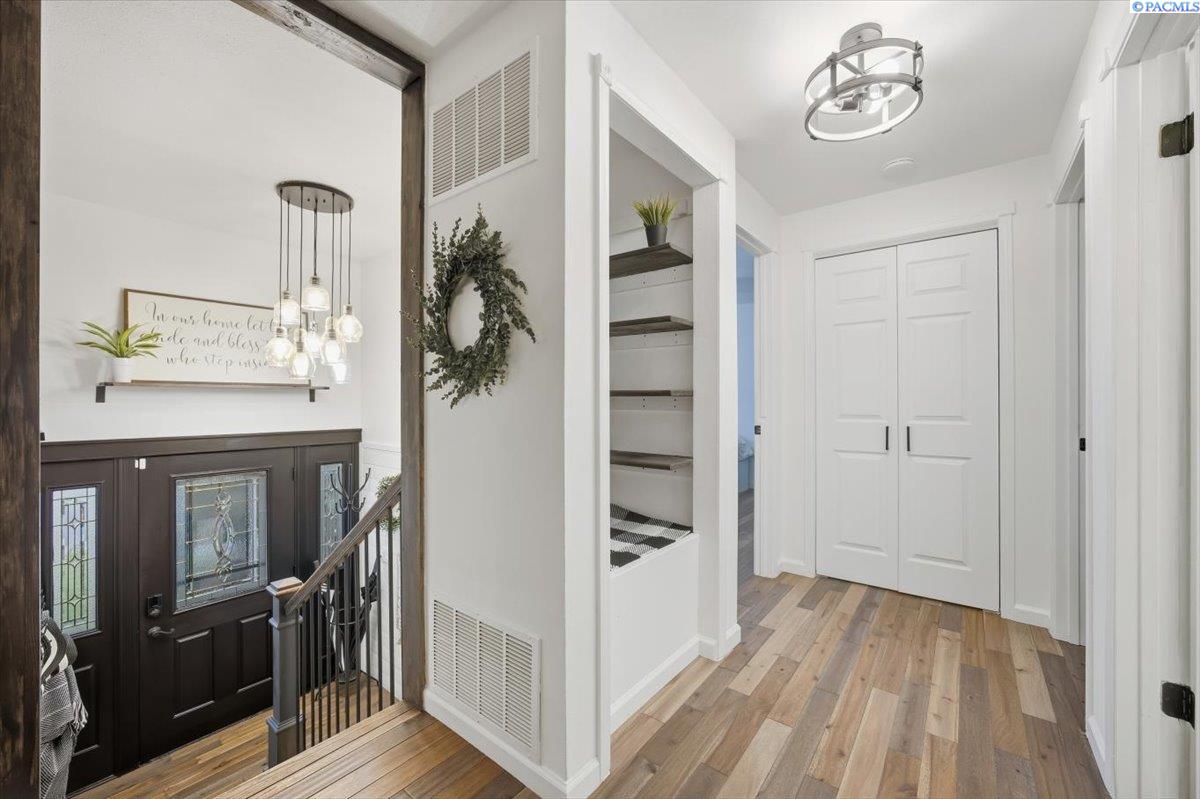 1513 South Reed Court Kennewick, WA 99338 - Photo 17 of 50 Gallery Image 17