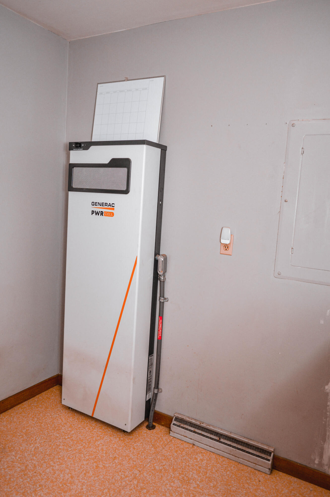 508 Spring Avenue Southeast Wise, VA 24293 - Photo 18 of 51 laundry solar battery