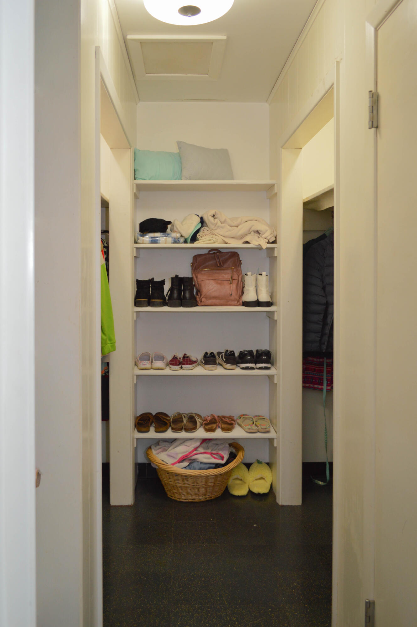 508 Spring Avenue Southeast Wise, VA 24293 - Photo 40 of 51 bathroom 3 closet3