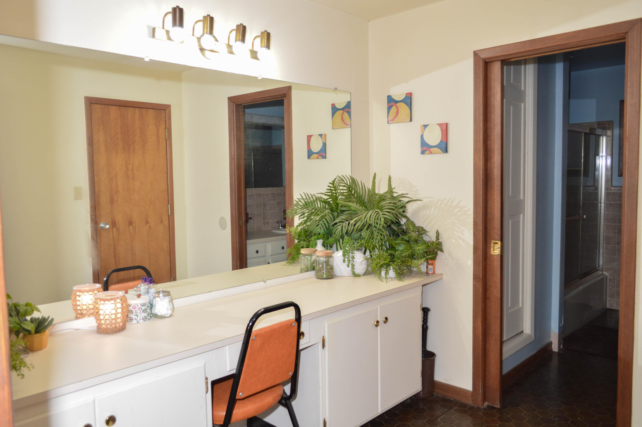 508 Spring Avenue Southeast Wise, VA 24293 - Photo 47 of 51 bathroom 2 sink area