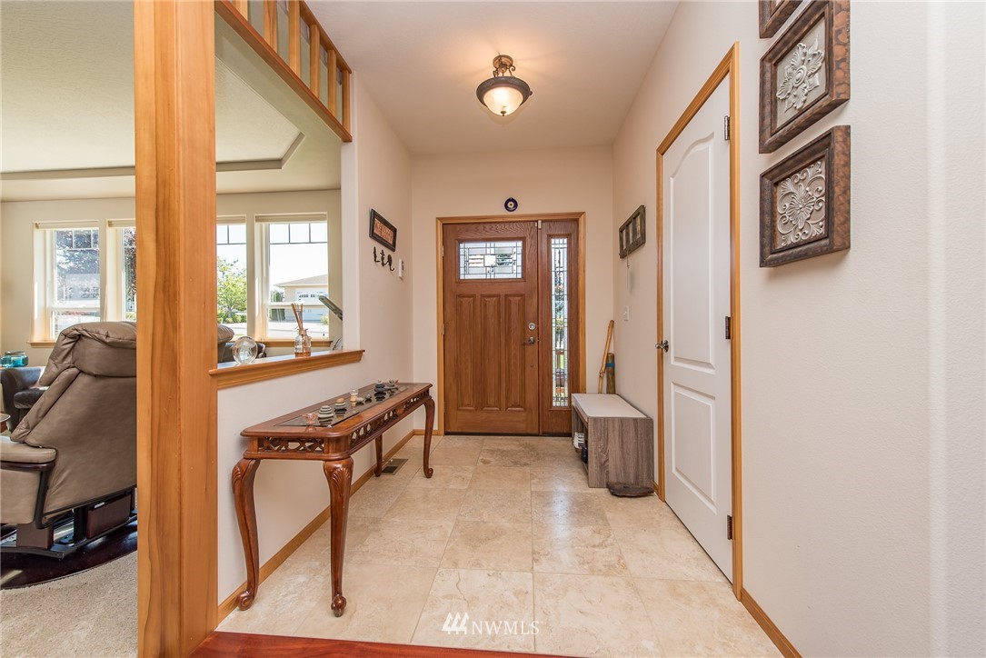 101 Morgison Loop Sequim, WA 98382 - Photo 4 of 23