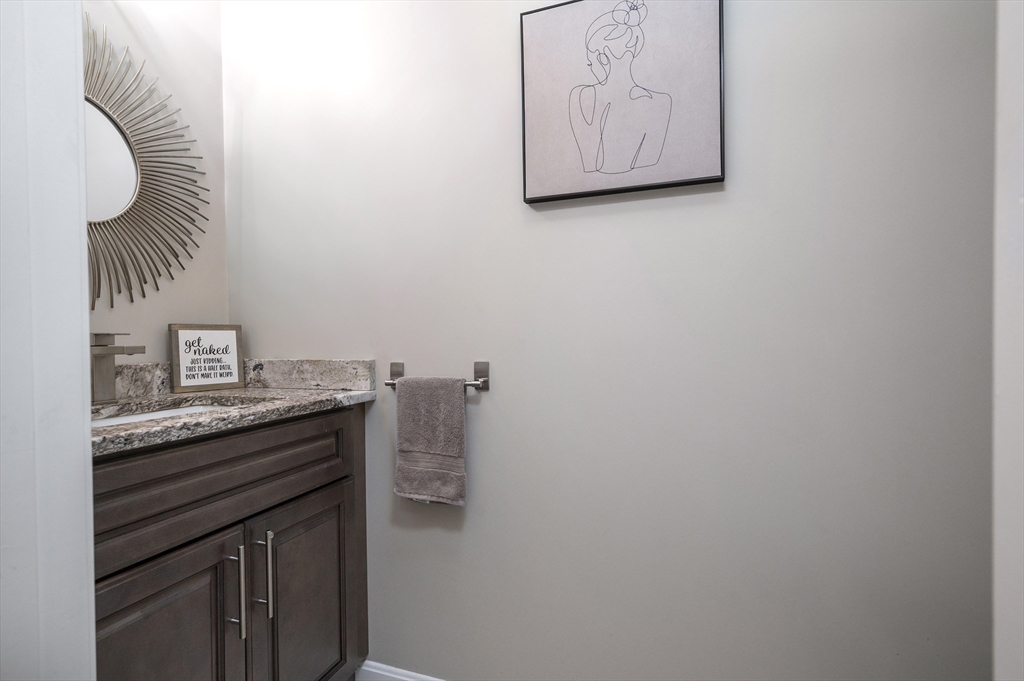 16 Farnum Street, Unit 16 Uxbridge, MA 01569 - Photo 16 of 34