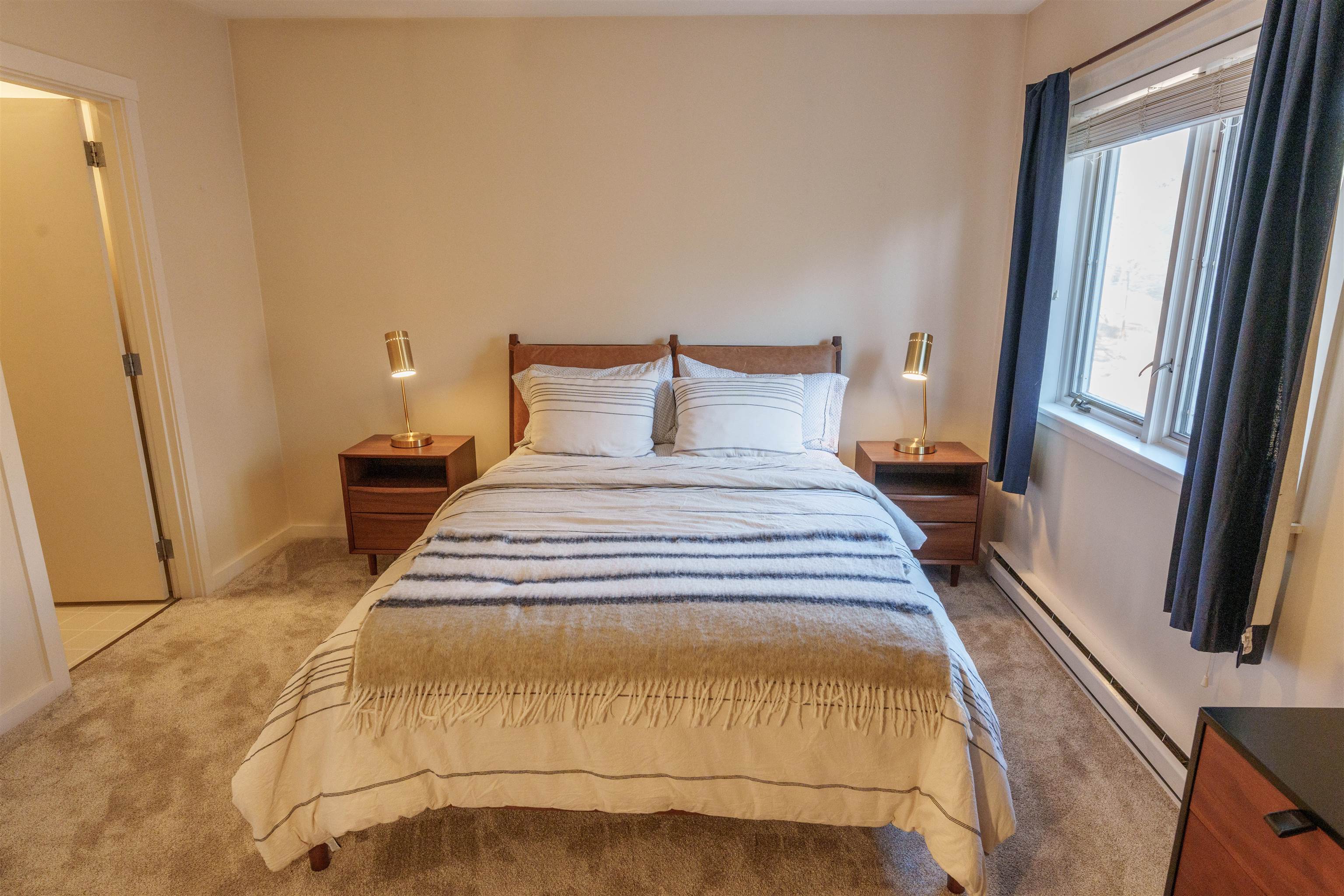 13 Courtyard Hanover, NH 03755 - Photo 17 of 33