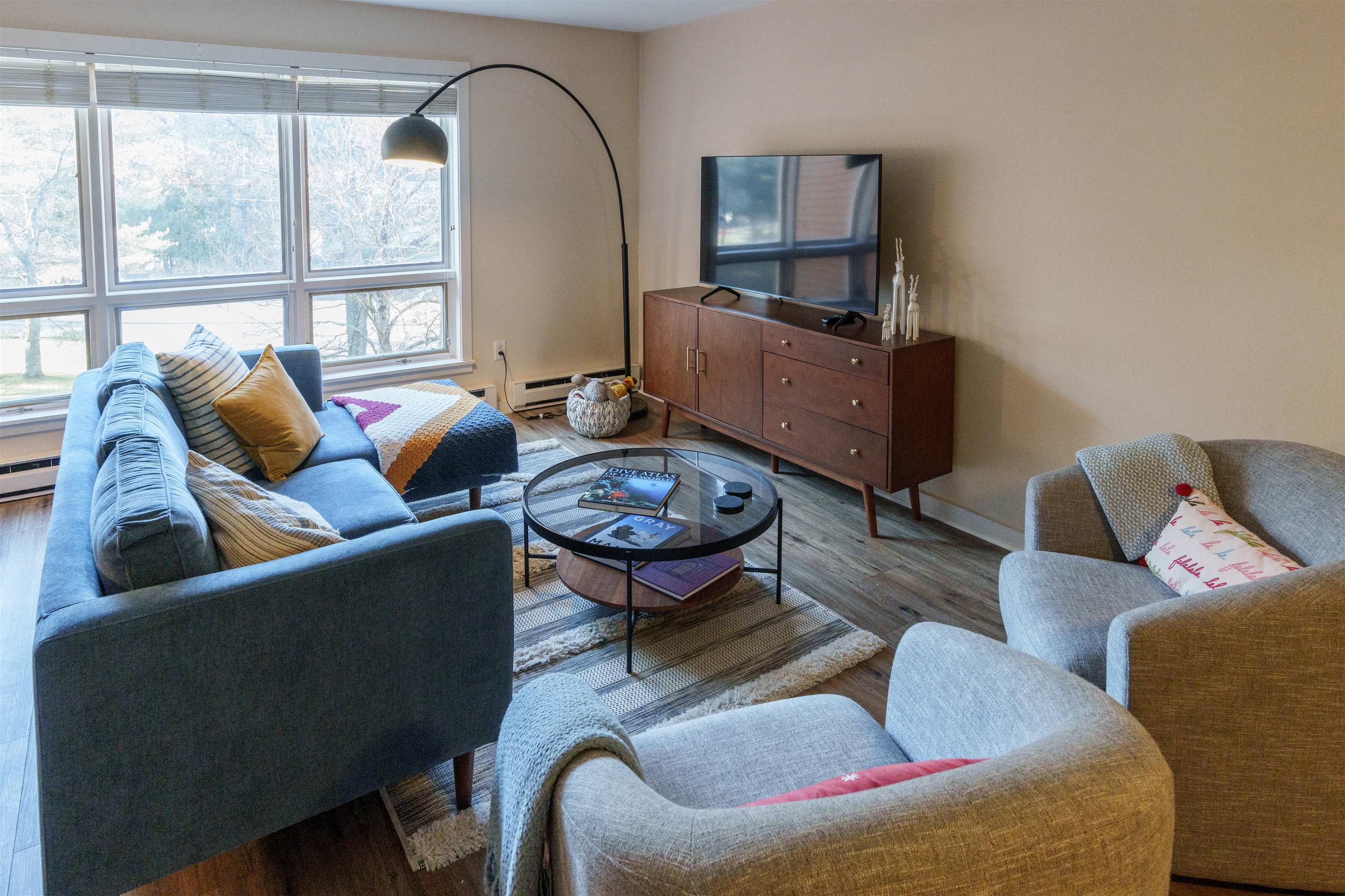 13 Courtyard Hanover, NH 03755 - Photo 2 of 33