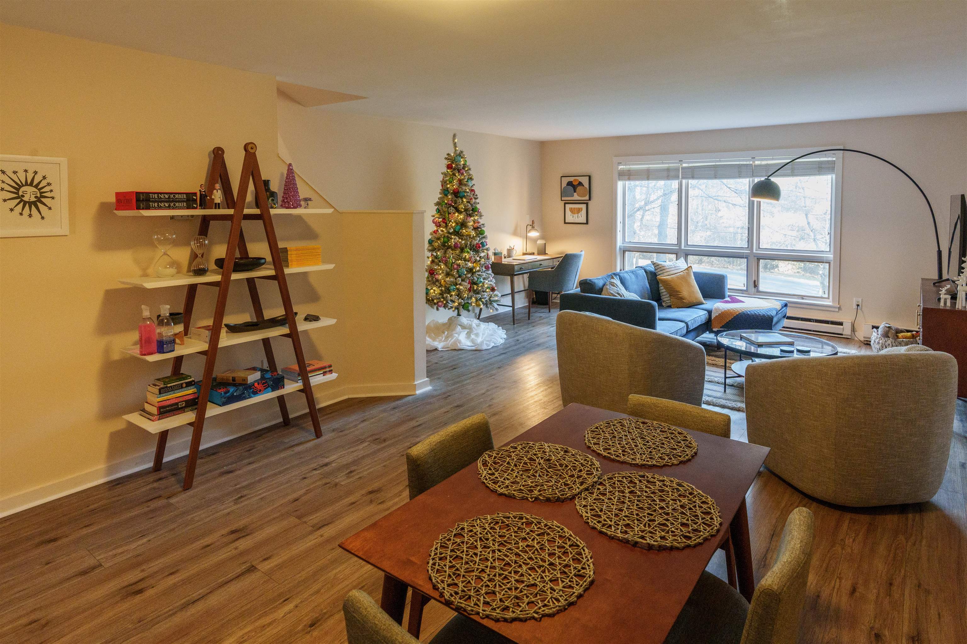 13 Courtyard Hanover, NH 03755 - Photo 7 of 33