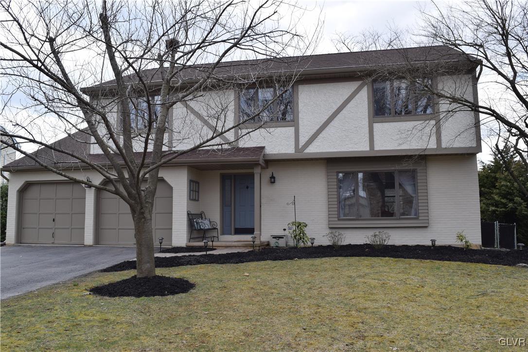 1054 Oldstone Road Allentown, PA 18103 - Photo 1 of 17 Gallery Image 1