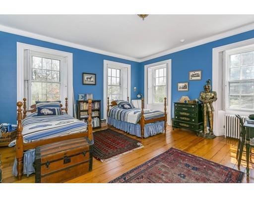 863 Boston Post Road Weston, MA 02493 - Photo 19 of 29 Gallery Image 19