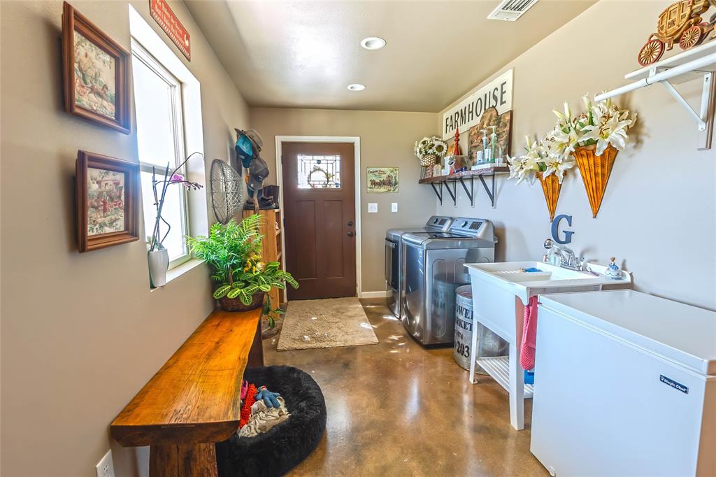 2216 North Greenbrier Road Nocona, TX 76255 - Photo 24 of 39