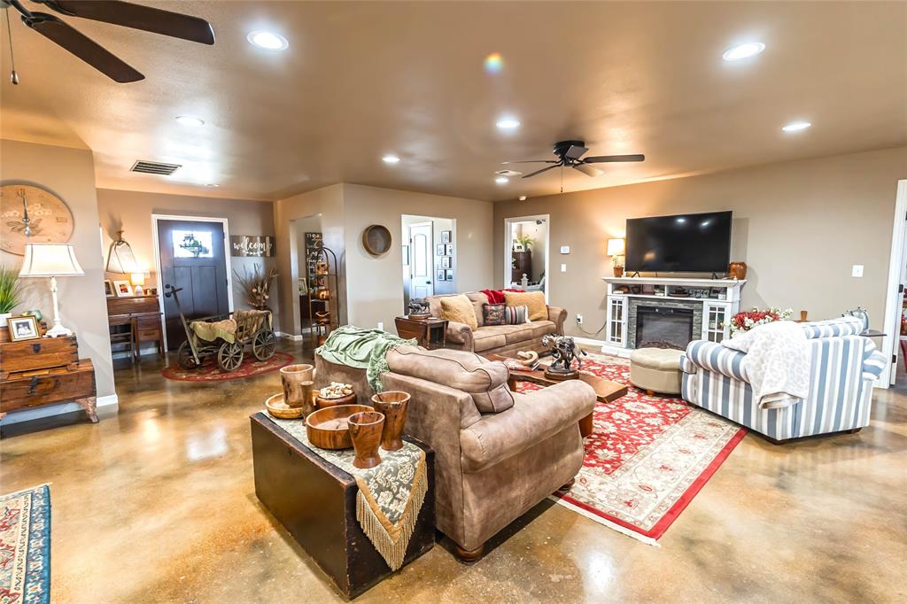 2216 North Greenbrier Road Nocona, TX 76255 - Photo 27 of 39