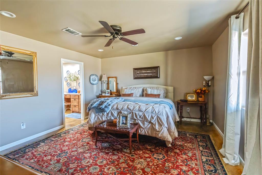 2216 North Greenbrier Road Nocona, TX 76255 - Photo 35 of 39