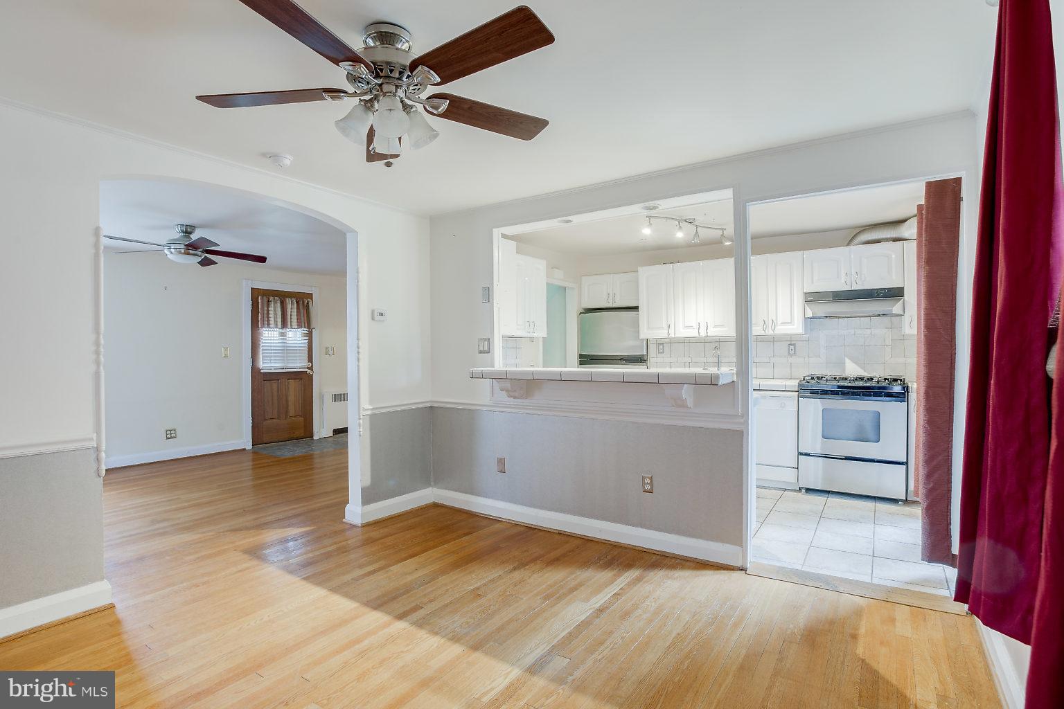 4104 Colby Road Baltimore, MD 21208 - Photo 3 of 28 Dining Room