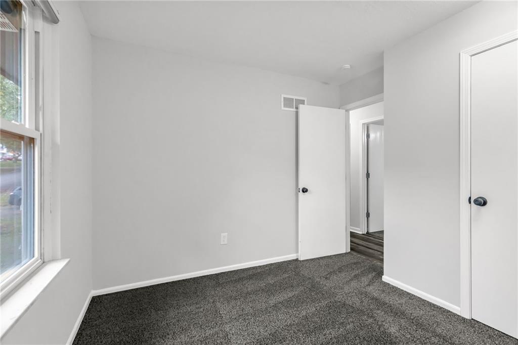 300 North Holder Road Independence, MO 64050 - Photo 14 of 28