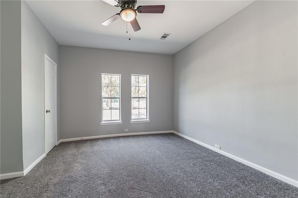 1002 South 2nd Street Temple, TX 76504 - Photo 9 of 10 a view of an empty room with a window