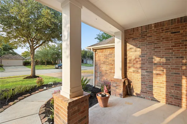 $499,999 | 28119 Rusty Hawthorne Drive, Katy, TX 77494