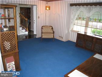 44 Saratoga Road Stratford, NJ 08084 - Photo 3 of 11