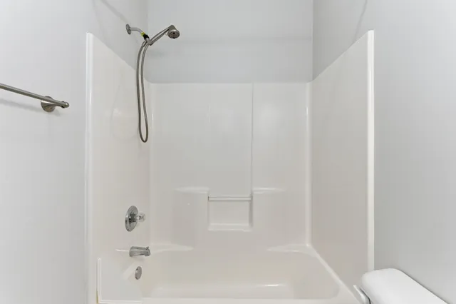 $1,800 | 209 Newport Cove Court, Thompson's Station, TN 37179