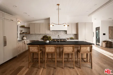 $3,395,000 | 3770 May Street, Los Angeles, CA 90066