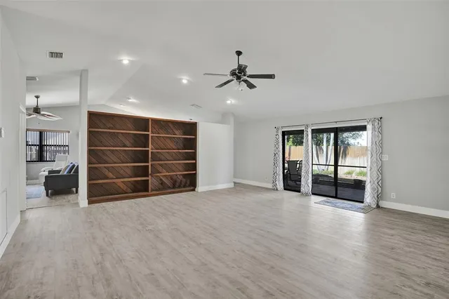 $545,000 | 141 Roycourt Circle, Royal Palm Beach, FL 33411