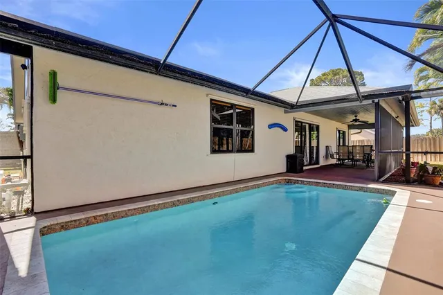 $545,000 | 141 Roycourt Circle, Royal Palm Beach, FL 33411