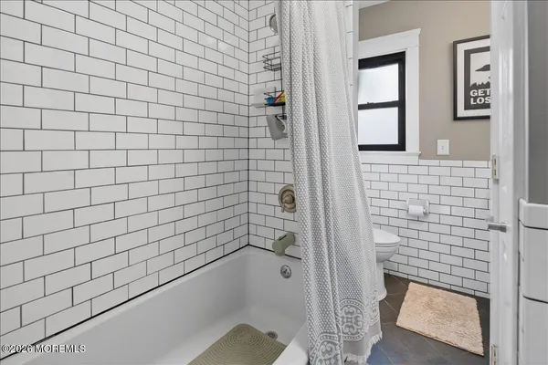 $3,500 | 1135 Asbury Avenue, Asbury Park, NJ 07712