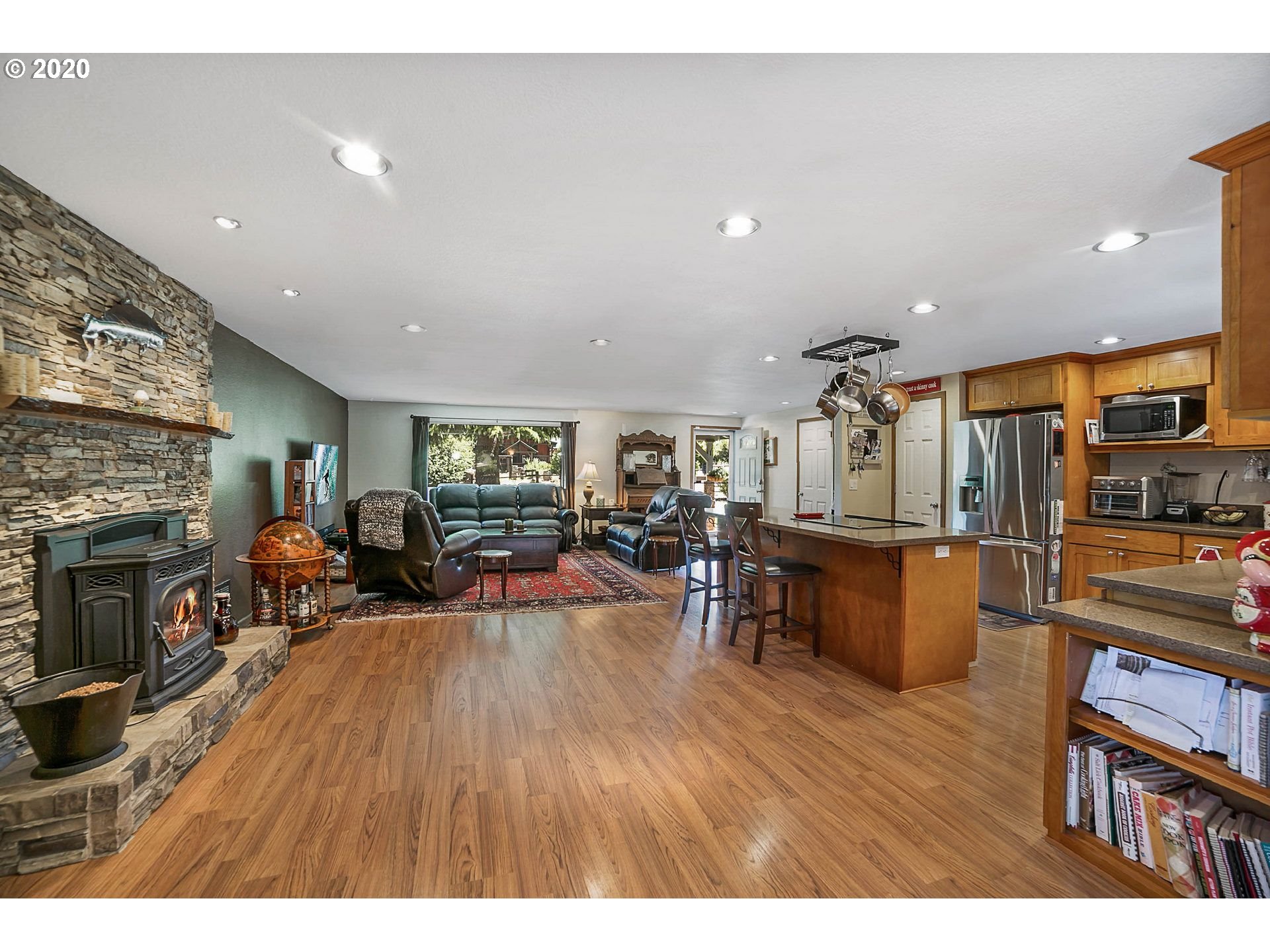 17295 South Potter Road Oregon City, OR 97045 - Photo 11 of 32 Gallery Image 11