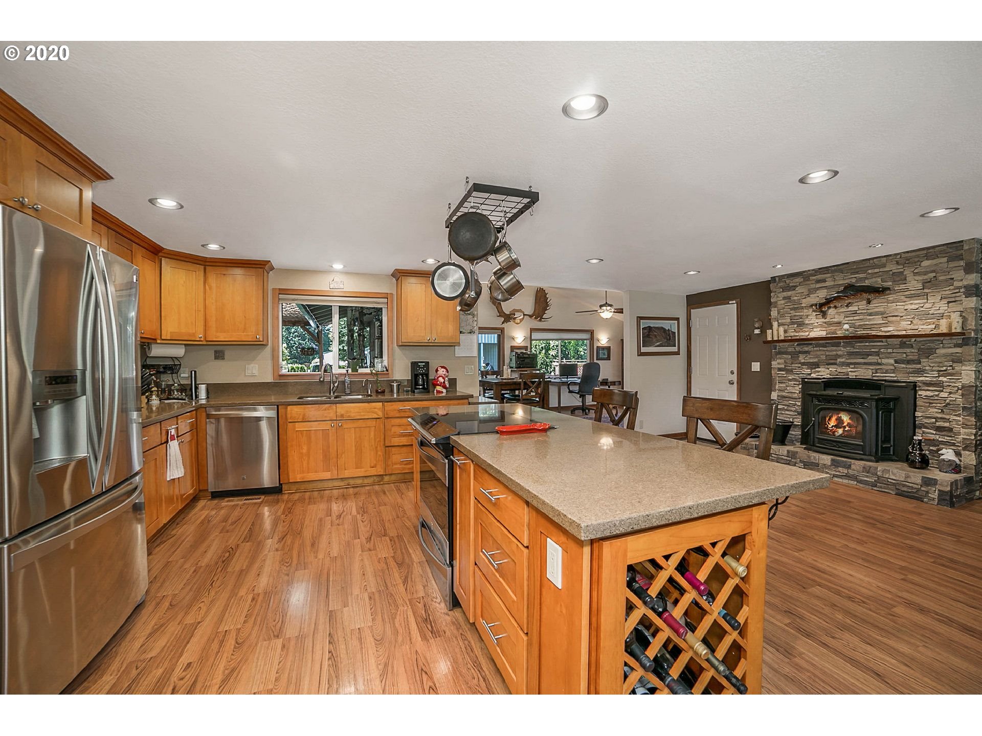 17295 South Potter Road Oregon City, OR 97045 - Photo 8 of 32 Gallery Image 8