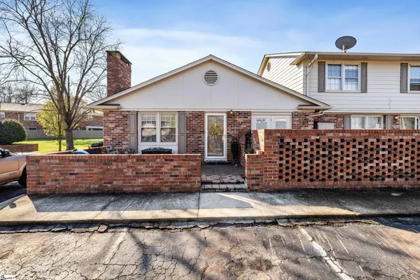 $215,000 | 710 Hunts Bridge Road, Unit 44, Greenville, SC 29617