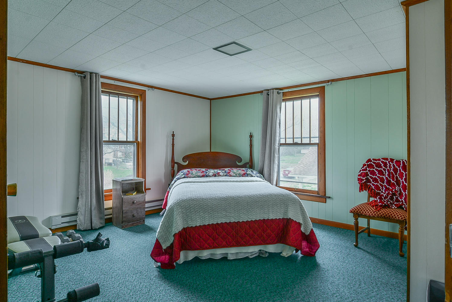 416 Union Street Erwin, TN 37650 - Photo 24 of 39 416 Union bedroom 2-1