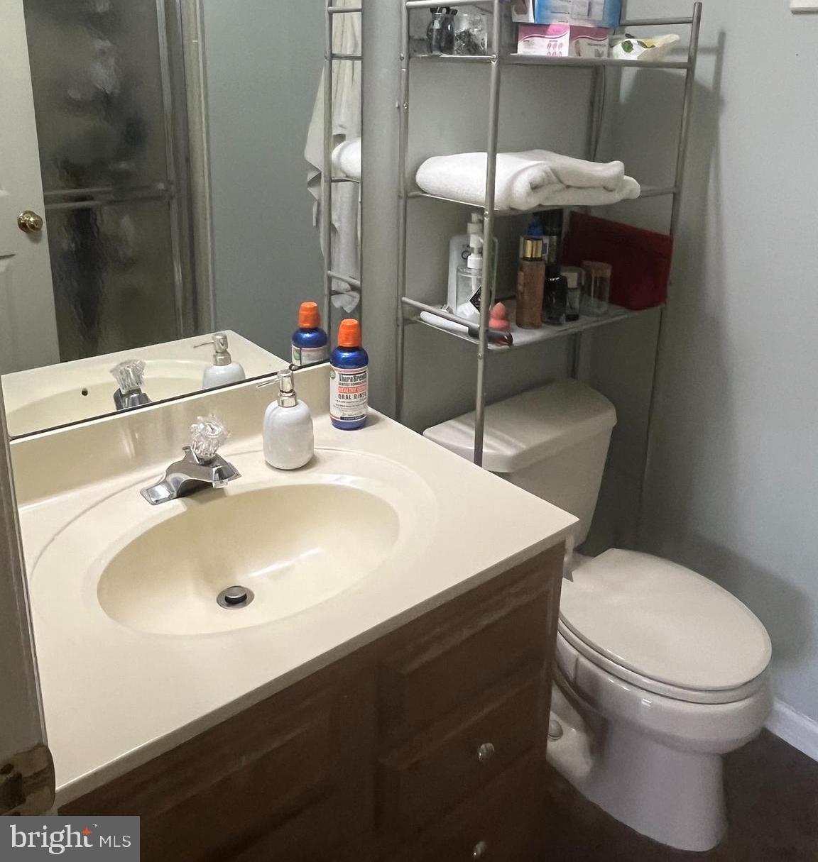 24 Inverness Circle Marlton, NJ 08053 - Photo 12 of 15 Primar Bath w Stall Shower