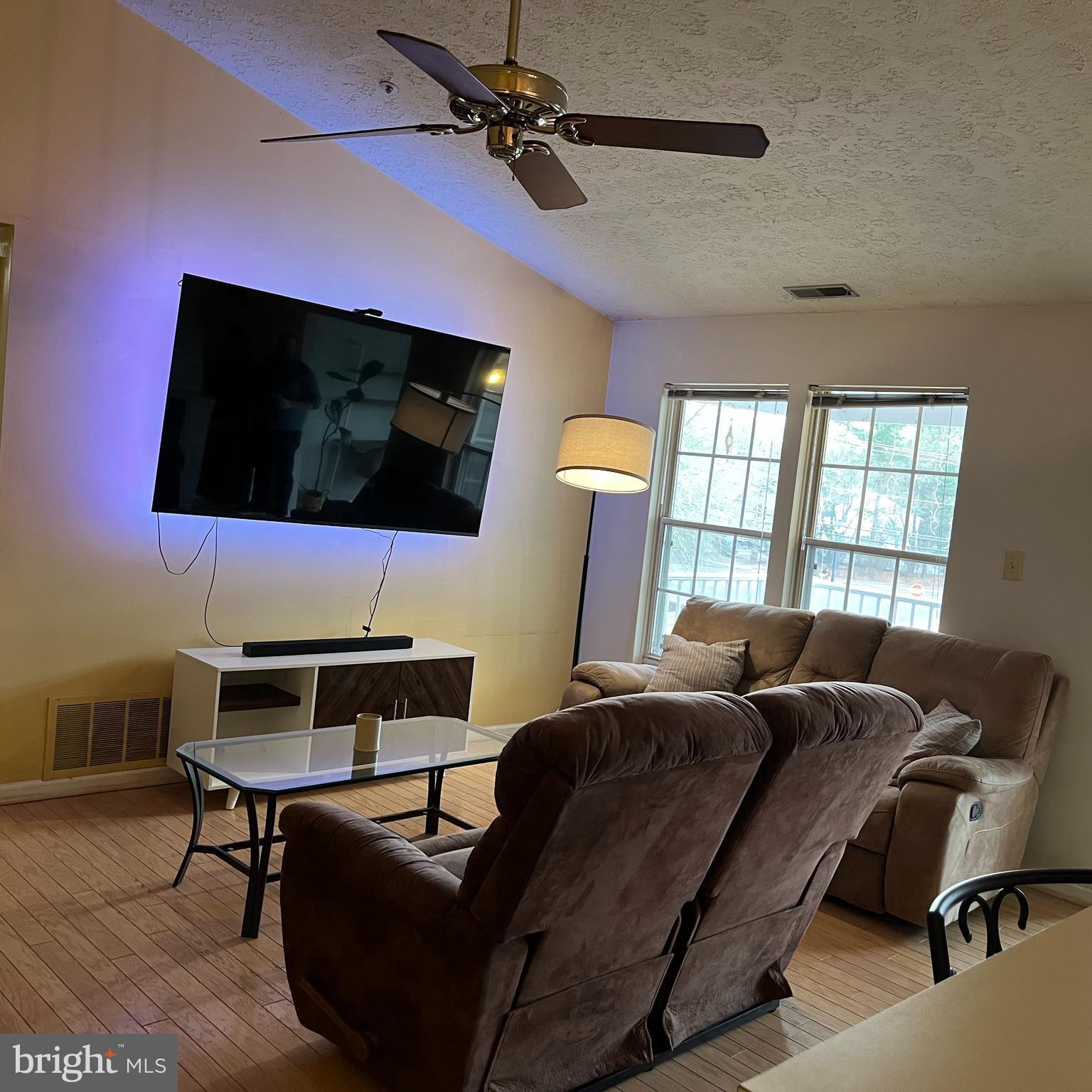 24 Inverness Circle Marlton, NJ 08053 - Photo 4 of 15 Great Room