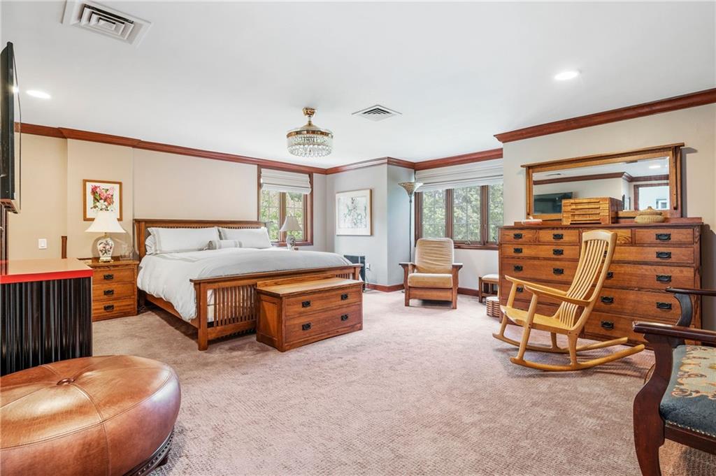 13 Churchill Road Pittsburgh, PA 15235 - Photo 18 of 30 Gallery Image 18