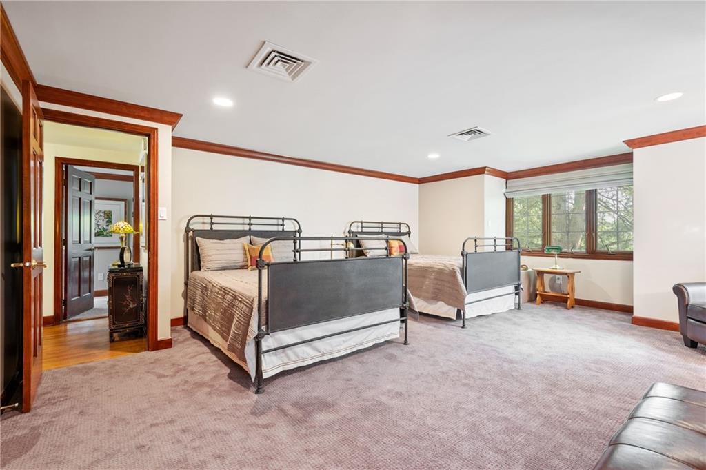 13 Churchill Road Pittsburgh, PA 15235 - Photo 21 of 30 Gallery Image 21